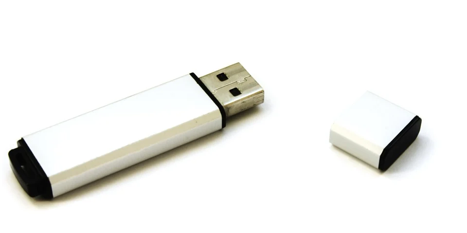 send-usb-as-deliverable-for-marketing